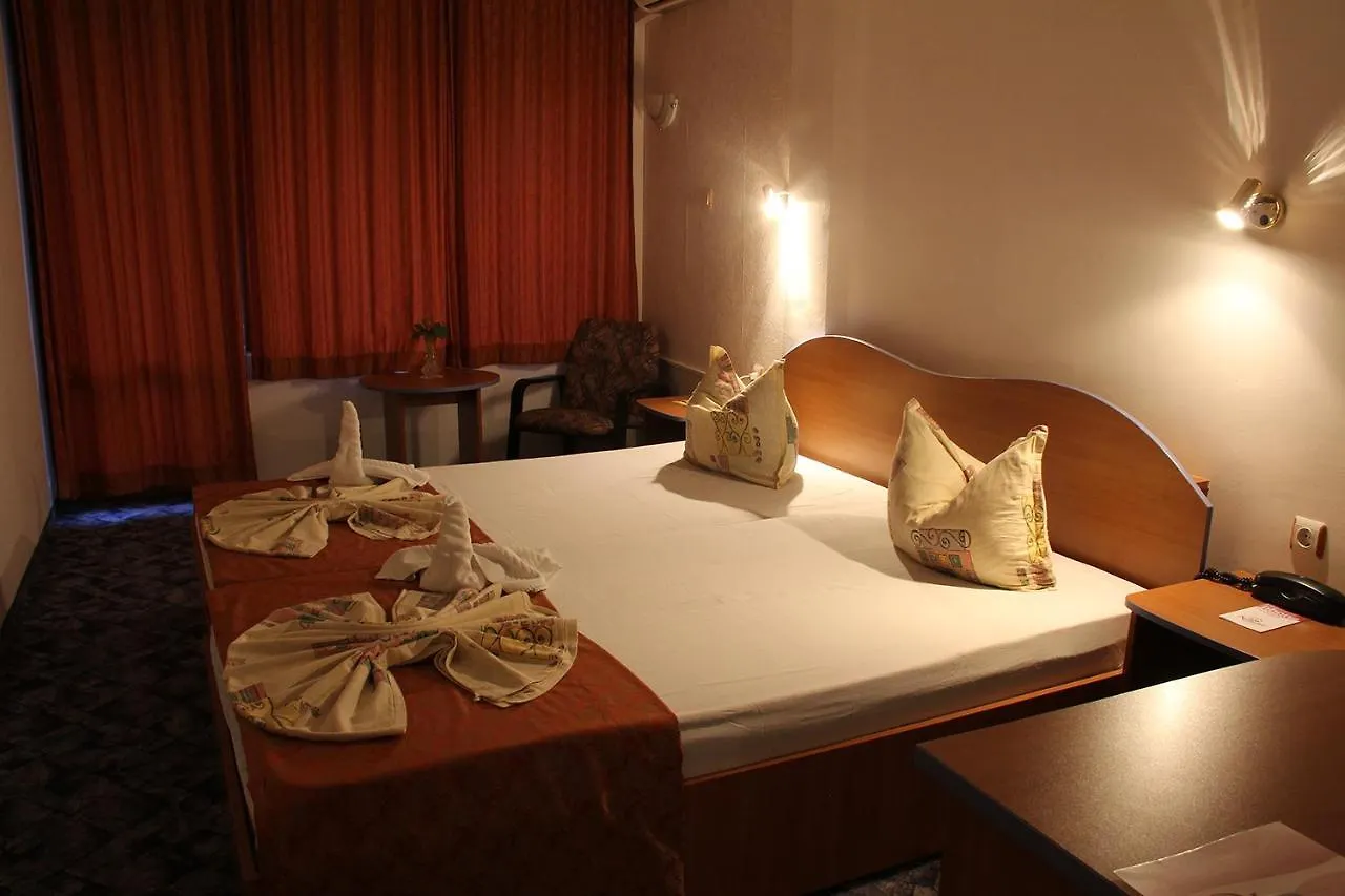 Kamchia Park Hotel Golden Sands 3*,